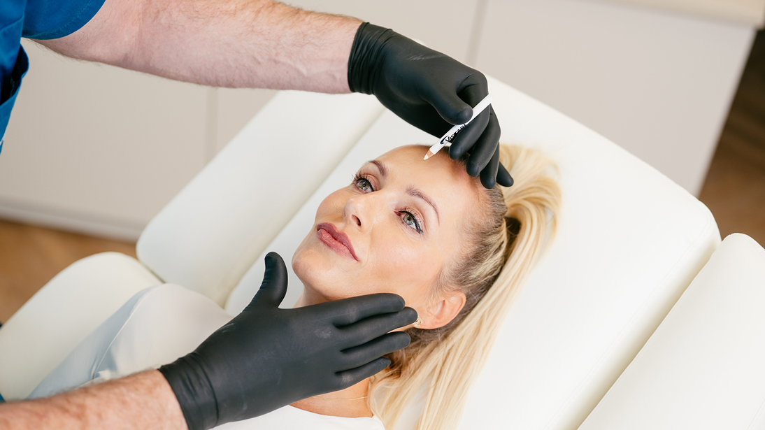 Botox oder Hyaluron – Unterschiede, Wirkung und Entscheidungshilfe